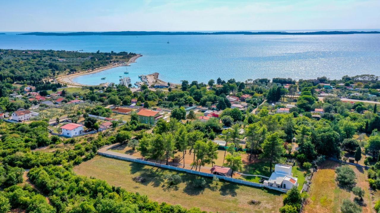 Shimunelka Перой Екстер'єр фото